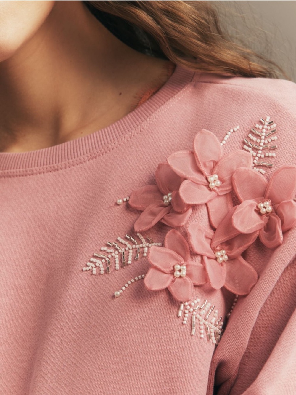 Anthropologie crew neck embellished sweatshirt - Picture 3 of 11